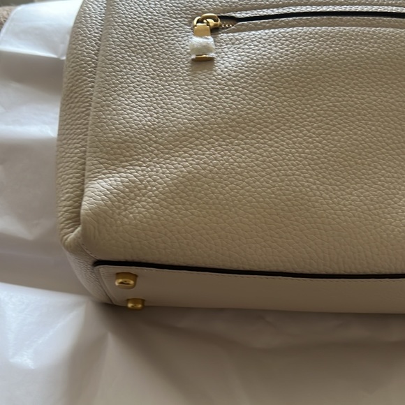 NWT Coach purse with dust cover - Picture 4 of 13